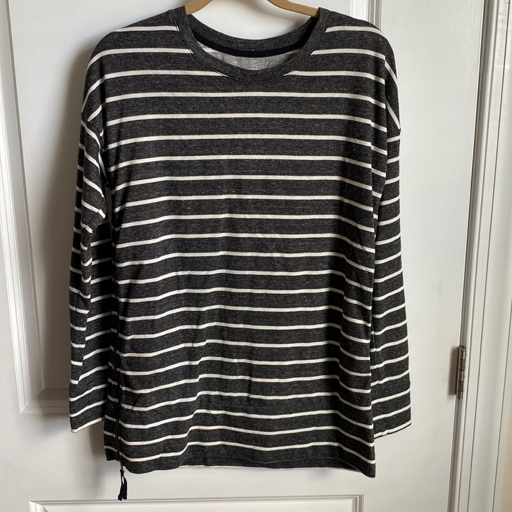 𝅺lou & Grey Charcoal Striped Zipper Knit Top Size Small